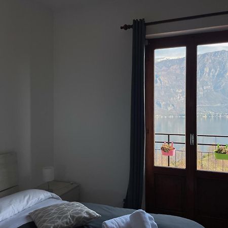 Appartamento Tivano Balcone Con Vista Lago Bellagio Bagian luar foto