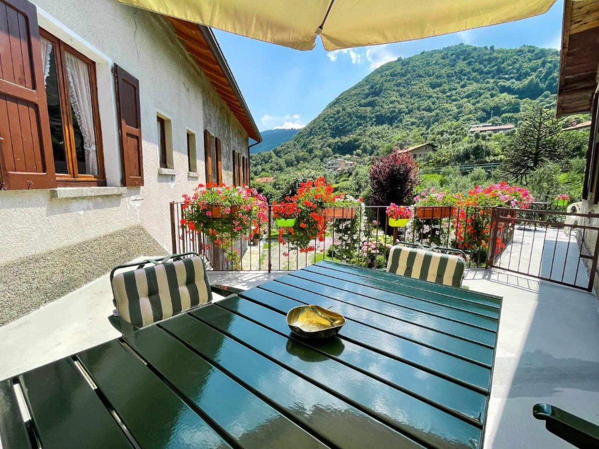 Appartamento Tivano Balcone Con Vista Lago Bellagio Bagian luar foto