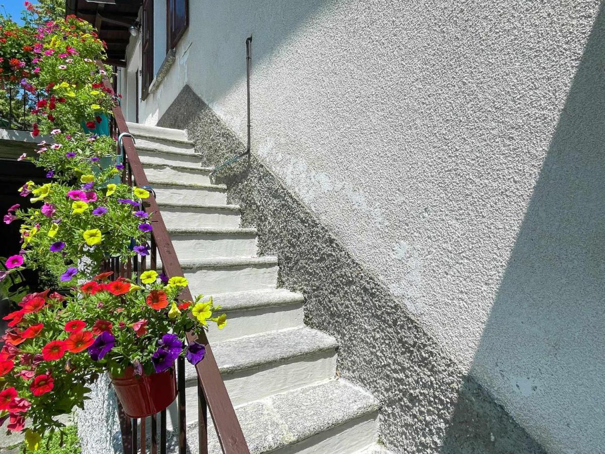 Appartamento Tivano Balcone Con Vista Lago Bellagio Bagian luar foto