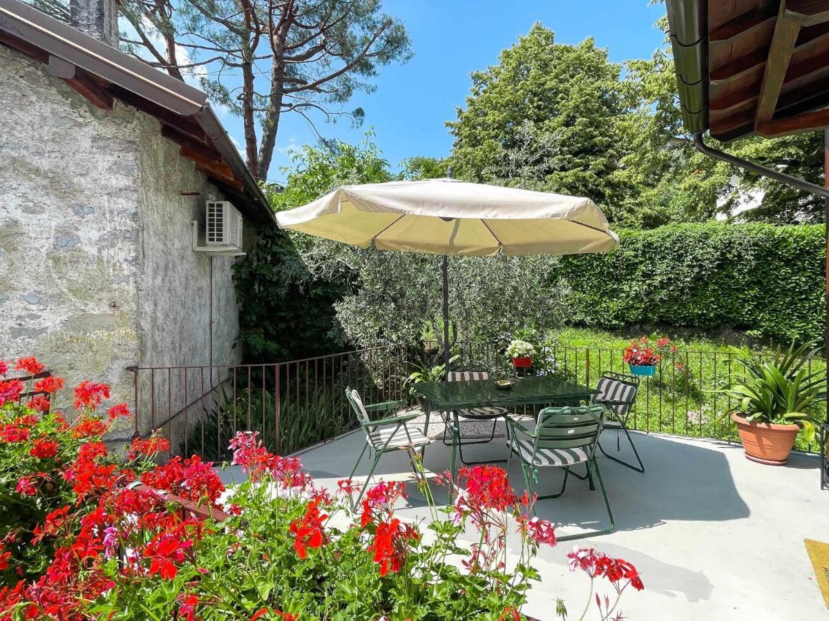 Appartamento Tivano Balcone Con Vista Lago Bellagio Bagian luar foto