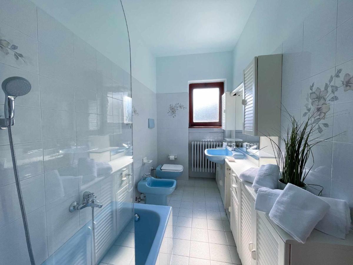 Appartamento Tivano Balcone Con Vista Lago Bellagio Bagian luar foto